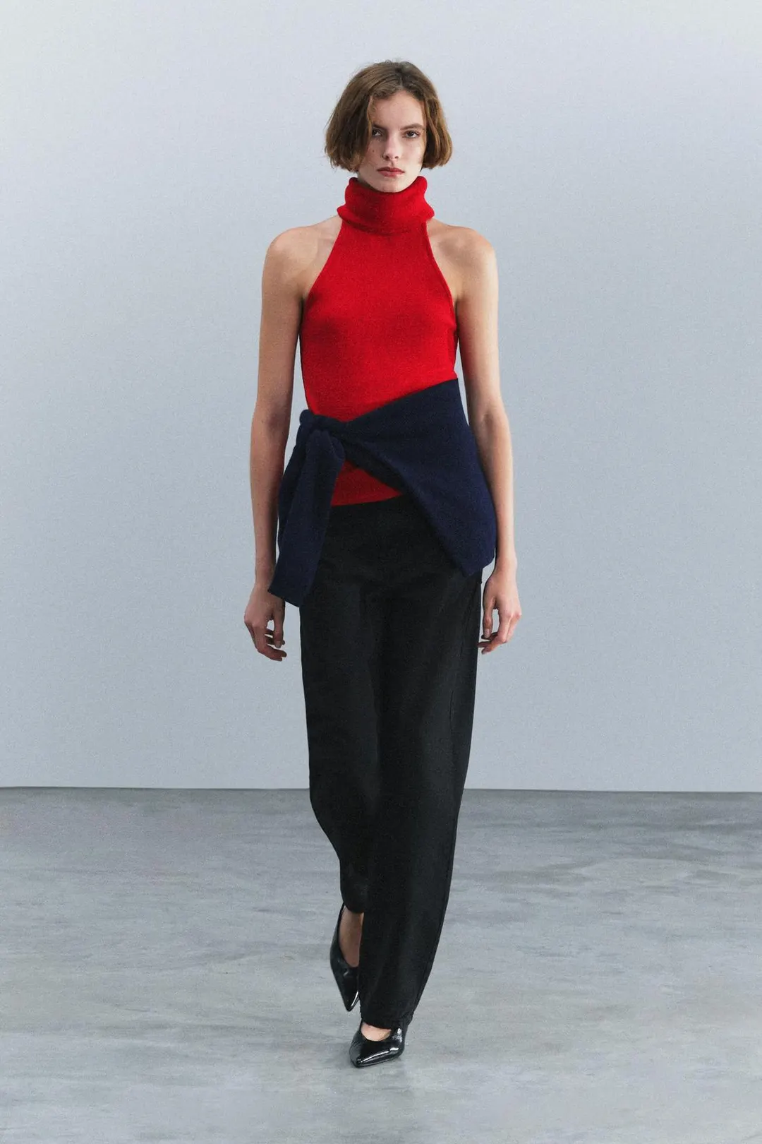 Топ с высоким воротником, Zara