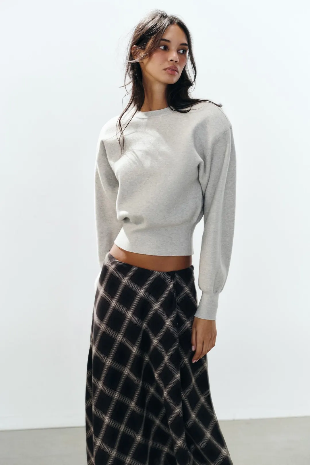 Джемпер с подплечниками, Zara
