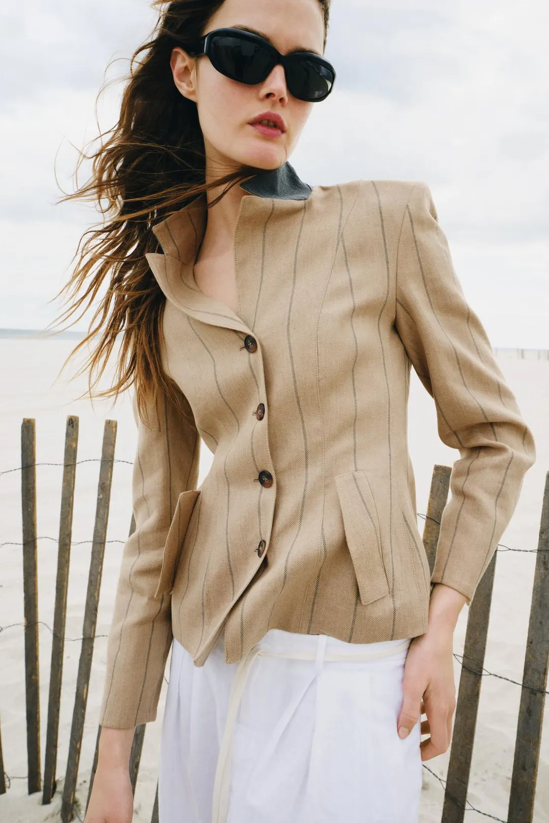 Блейзер в полоску с добавлением льна ZW Collection, Zara