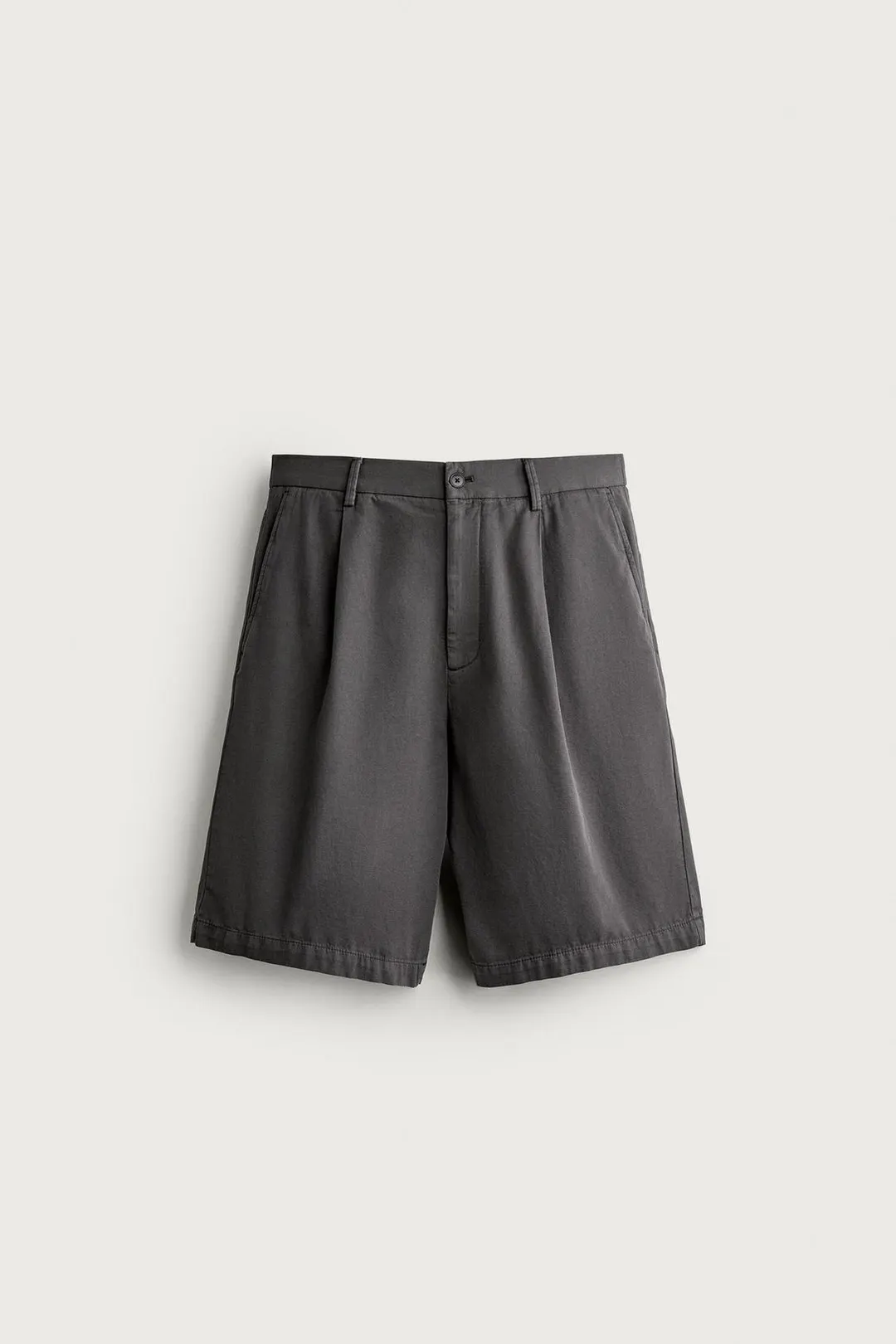 Бермуды свободного кроя с эффектом потертости, Zara