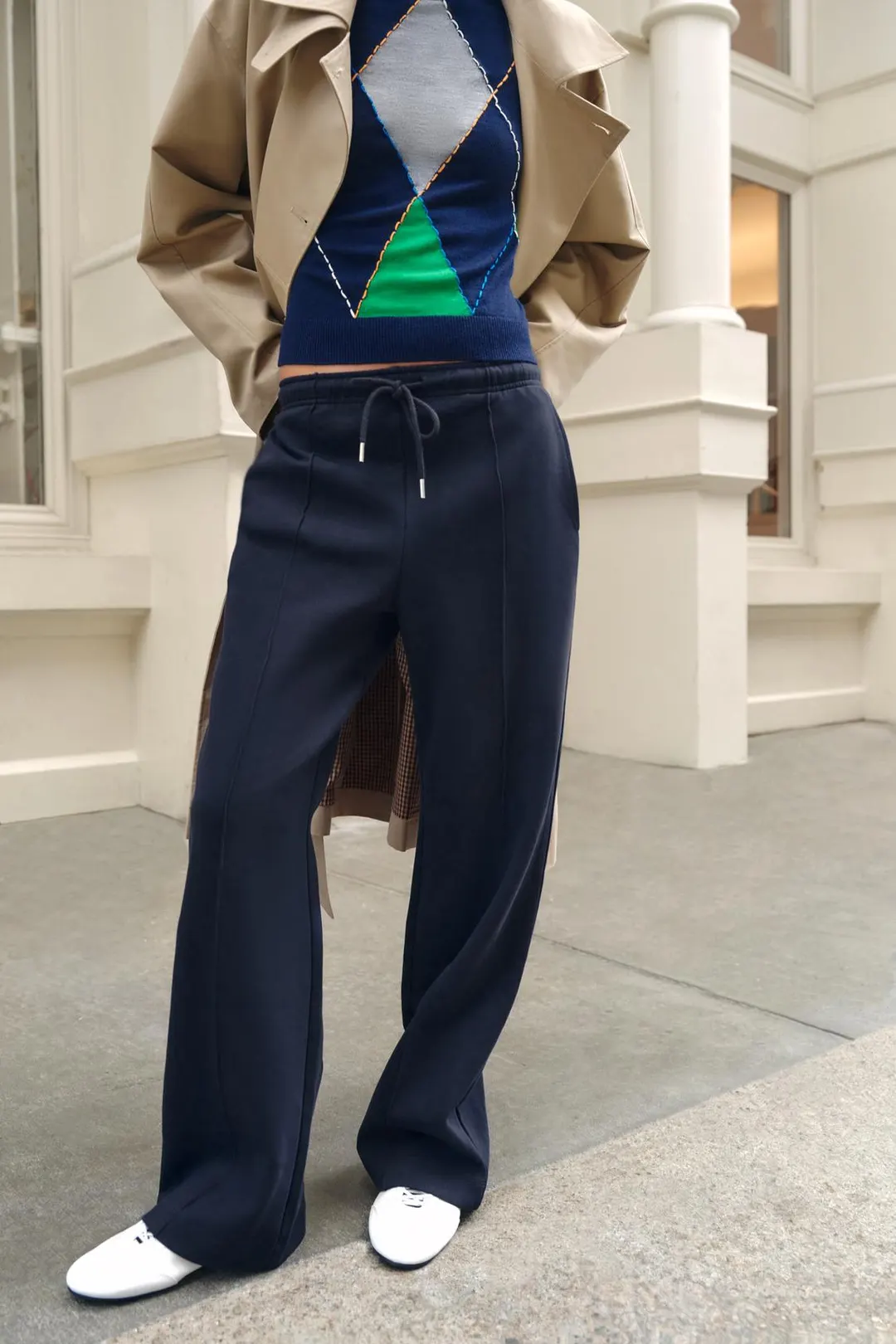 Брюки из интерлока с декоративными швами, Zara