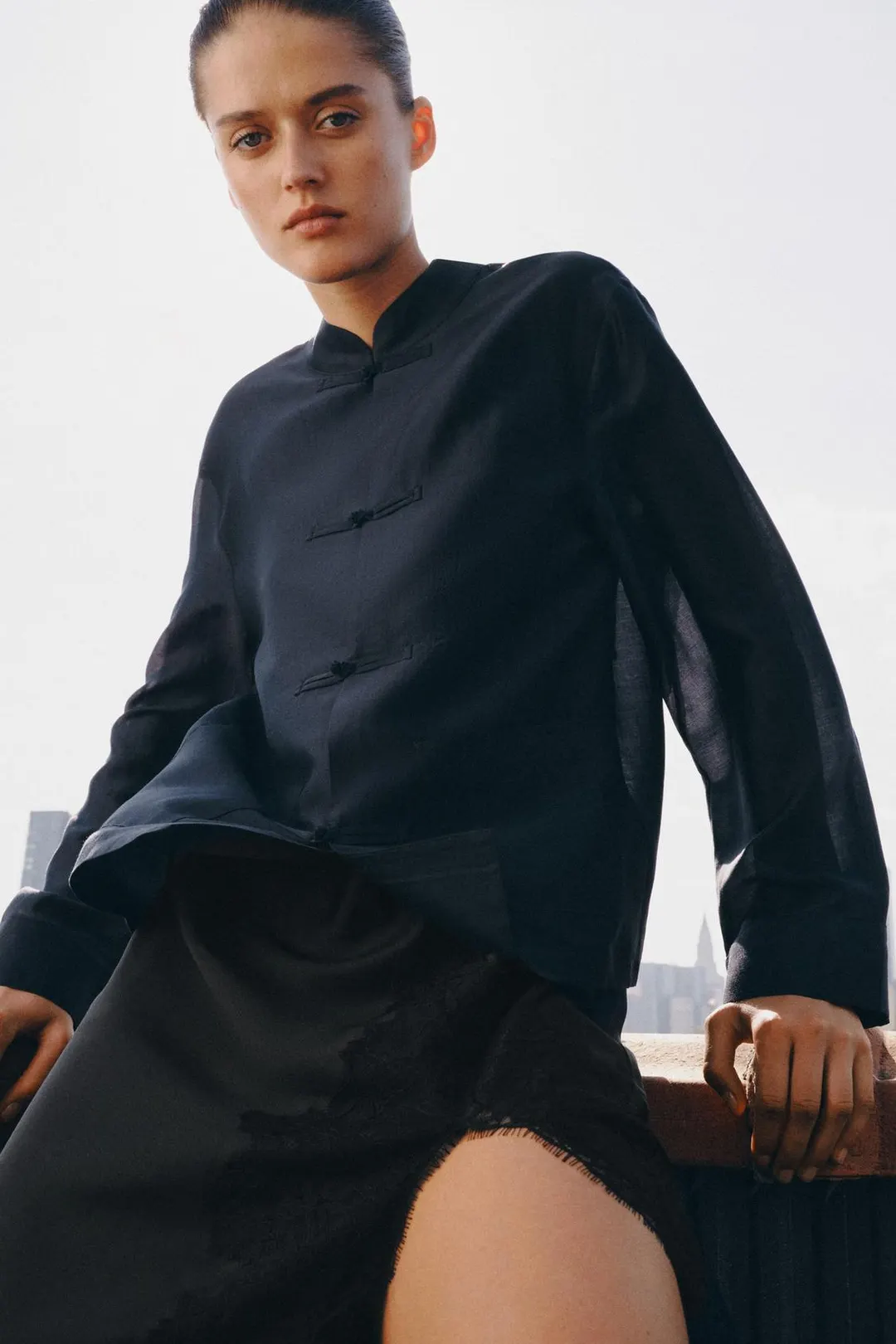 Сатиновая рубашка с застежкой на навесные петли ZW Collection, Zara