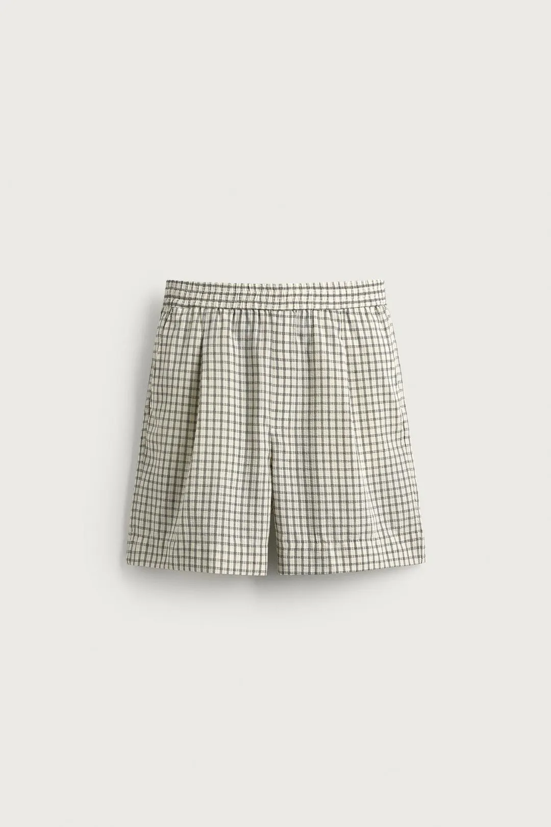 Бермуды свободного кроя в клетку с защипами, Zara