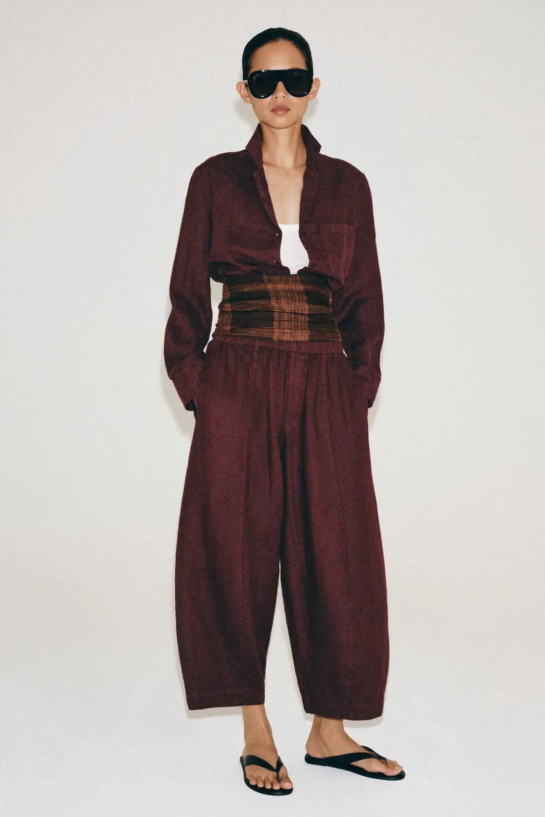 Рубашка из 100% льна с карманом ZW Collection, Zara