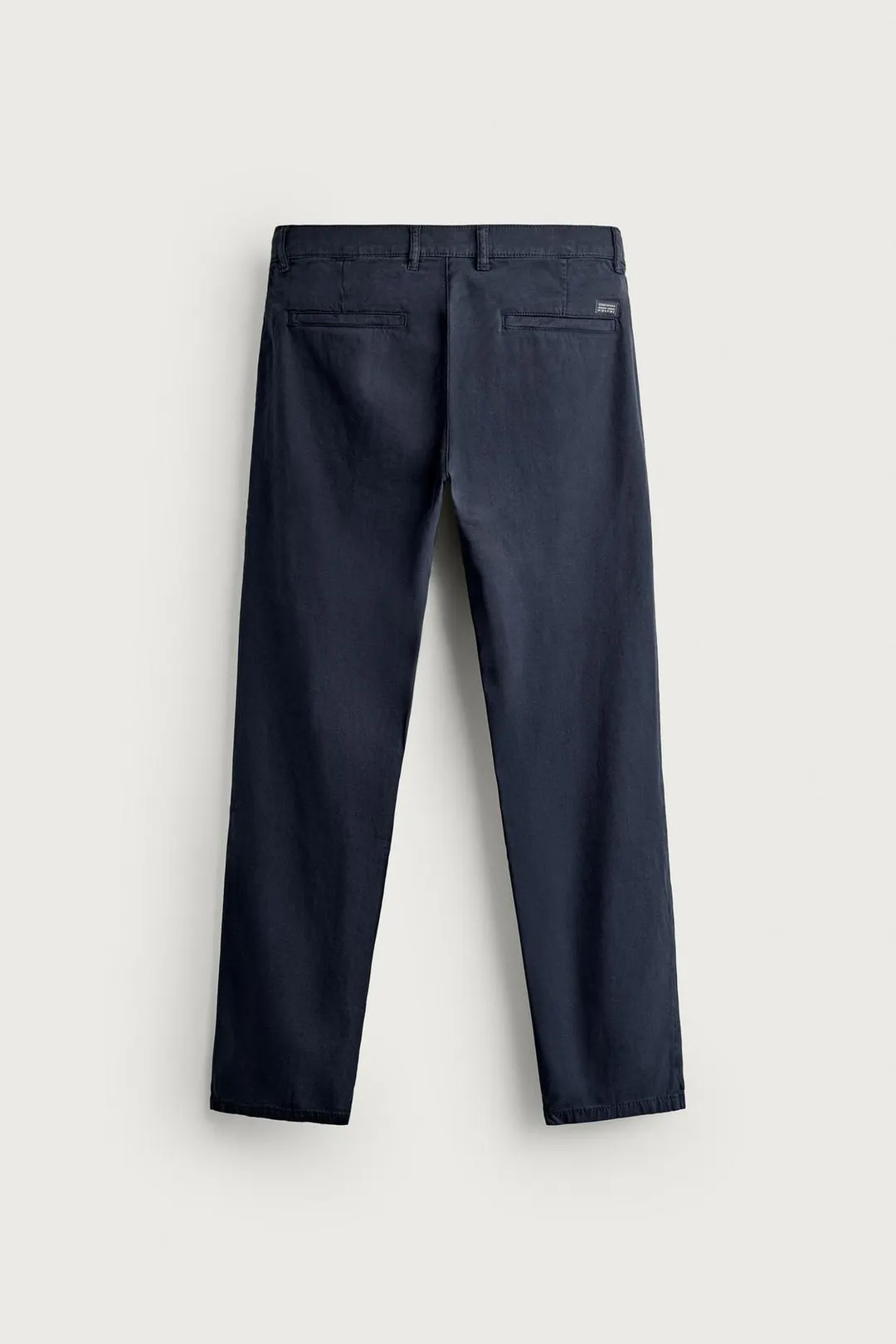 Чиносы облегающего кроя, Zara