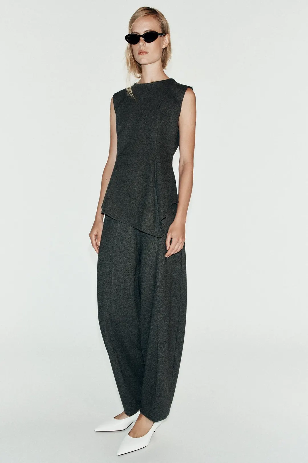 Мягкие брюки кроя каррот, Zara