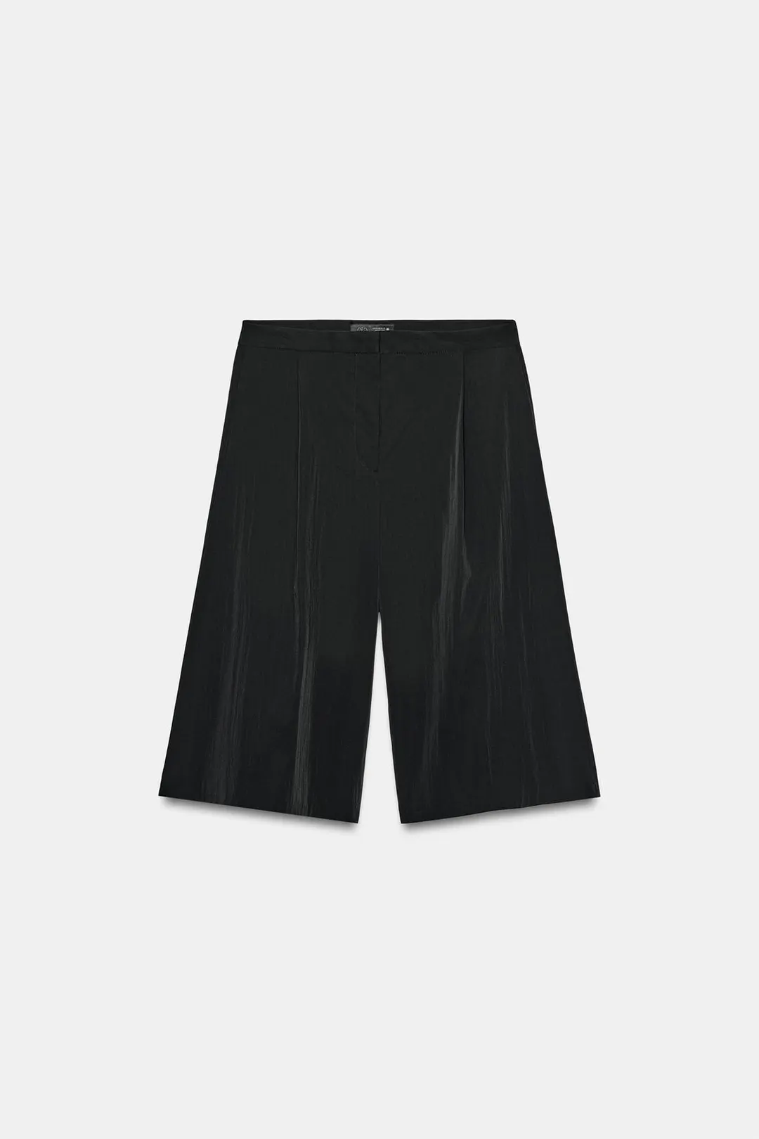 Бермуды из технологичной ткани ZW Collection, Zara