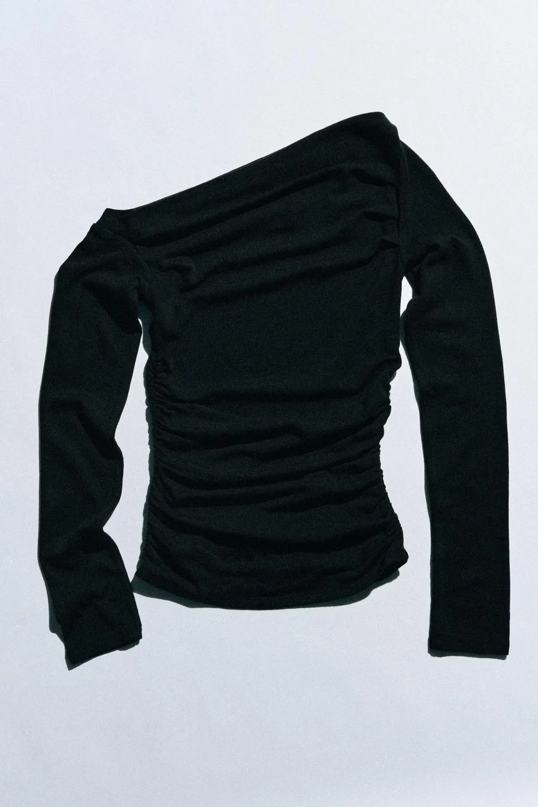 Асимметричный топ с драпировкой, Zara