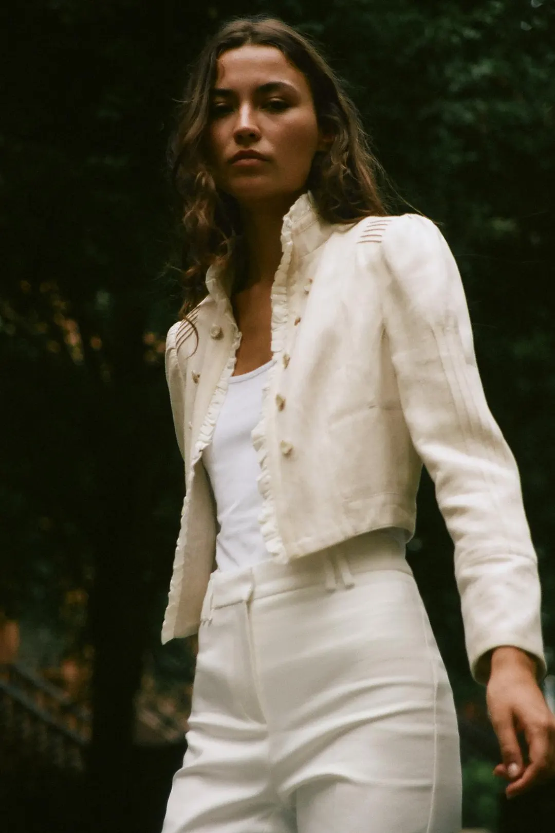 Укороченный блейзер с оборкой, Zara