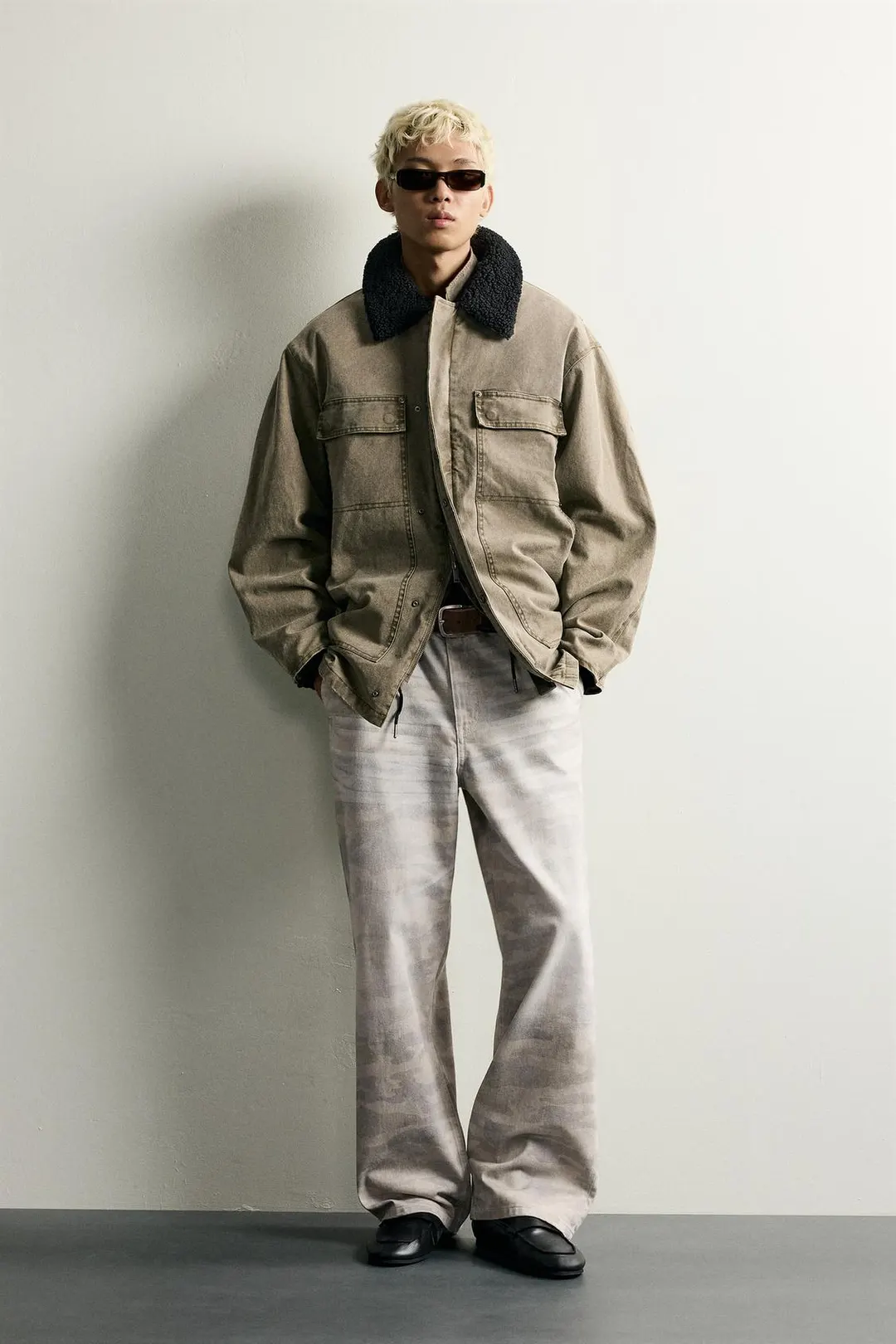 Короткое комбинированное пальто из искусственной овчины, Zara