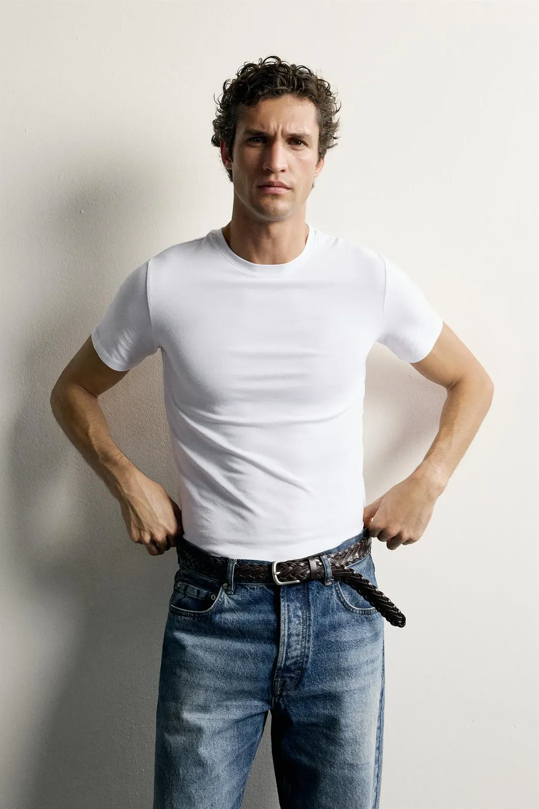 Базовая футболка slim fit /01, Zara