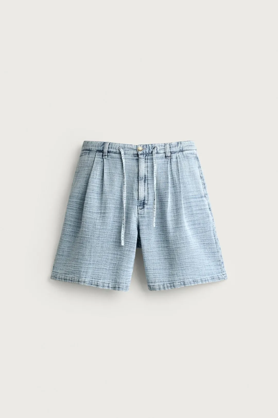 Бермуды из мягкой фактурной ткани со складками, Zara