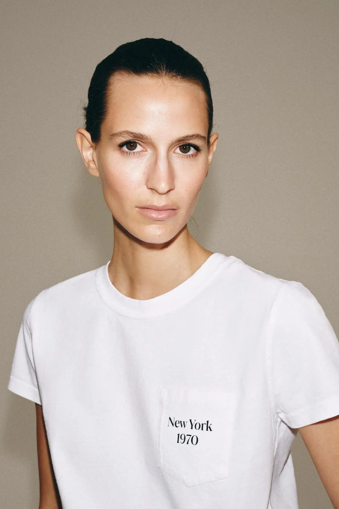 Футболка с карманом и надписью, Zara