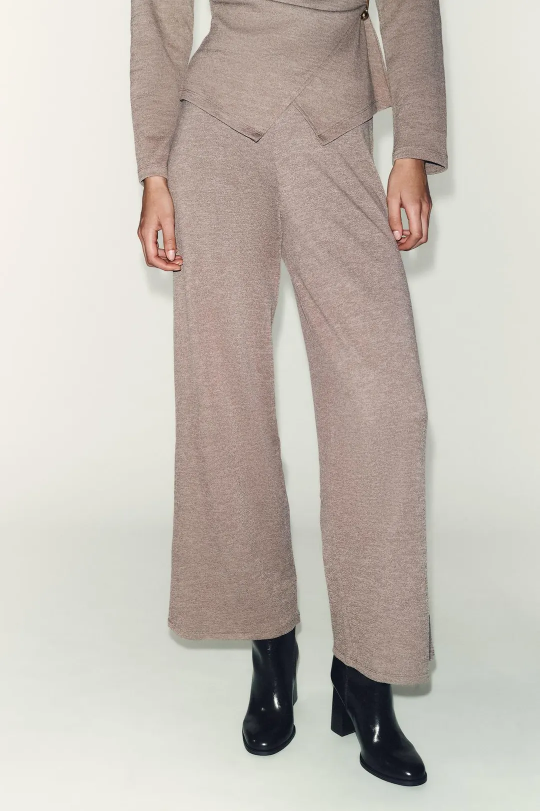 Брюки базовые из пике, Zara