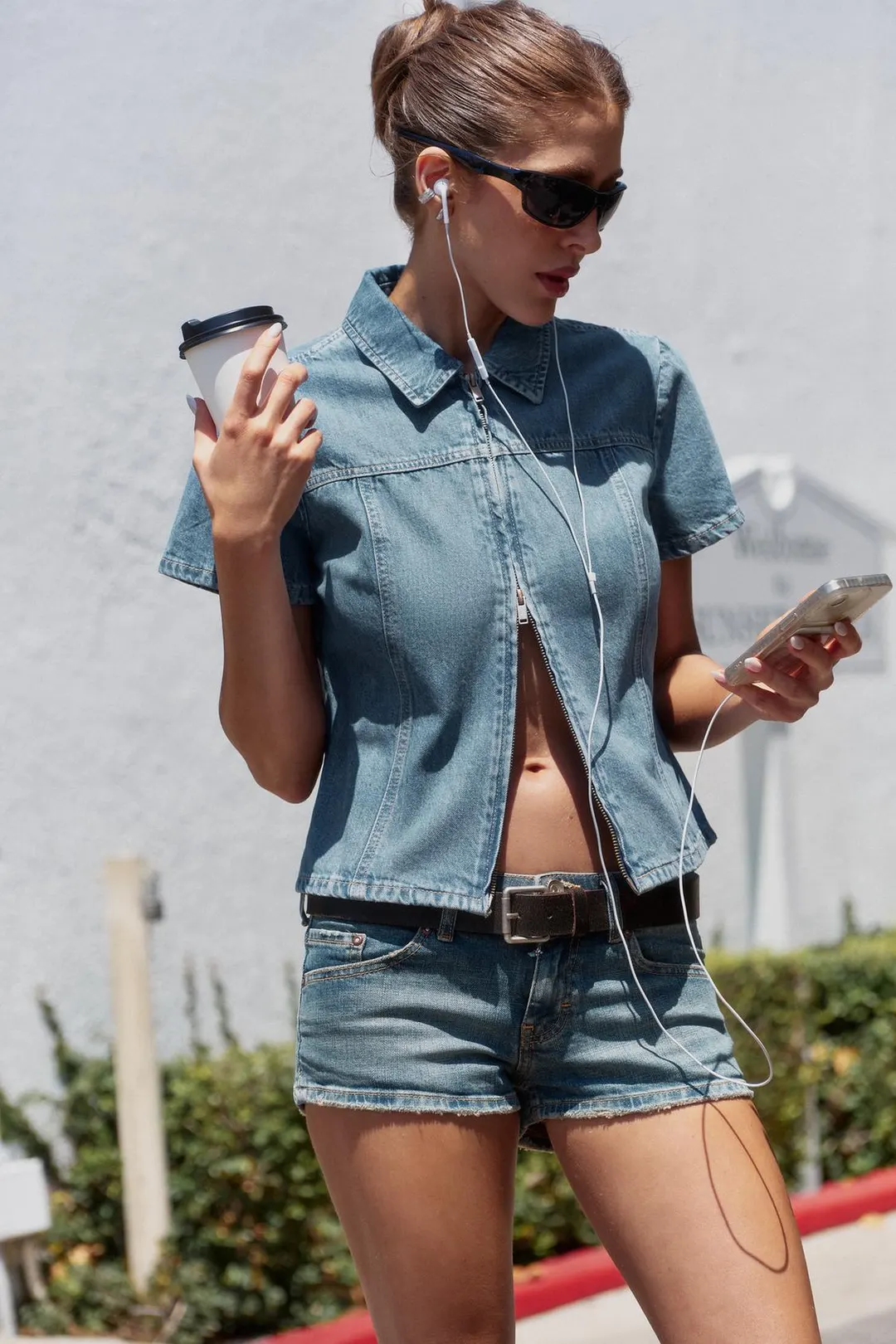 Джинсовая рубашка на молнии TRF, Zara