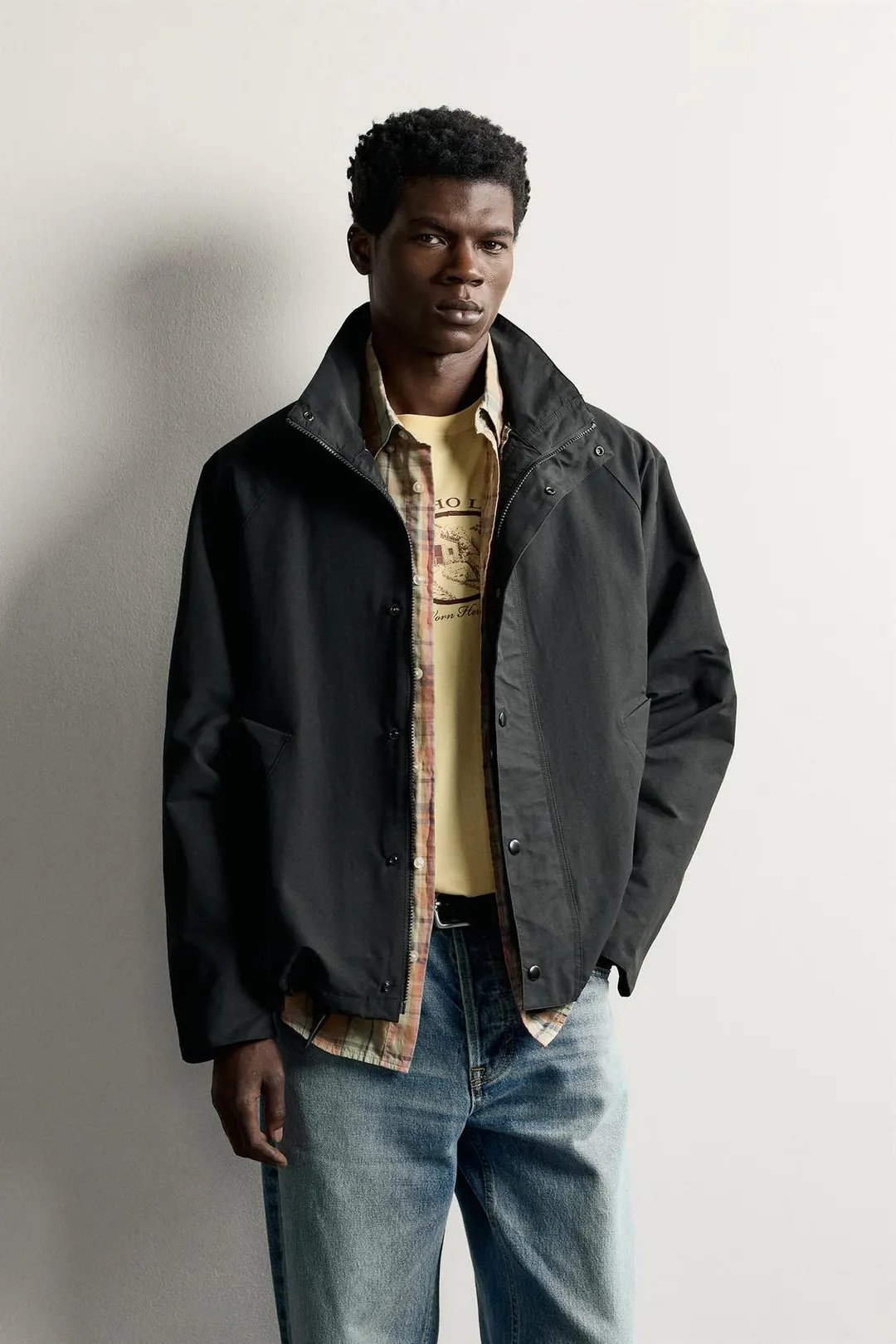 Куртка из водоотталкивающей технической ткани с контрастными деталями, Zara