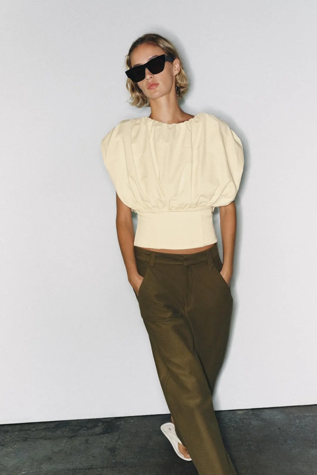 Контрастный топ объемного кроя, Zara