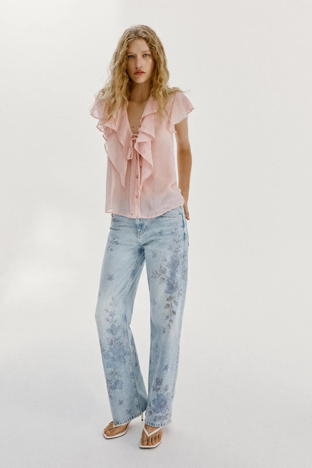 Блузка с оборками и завязками, Zara