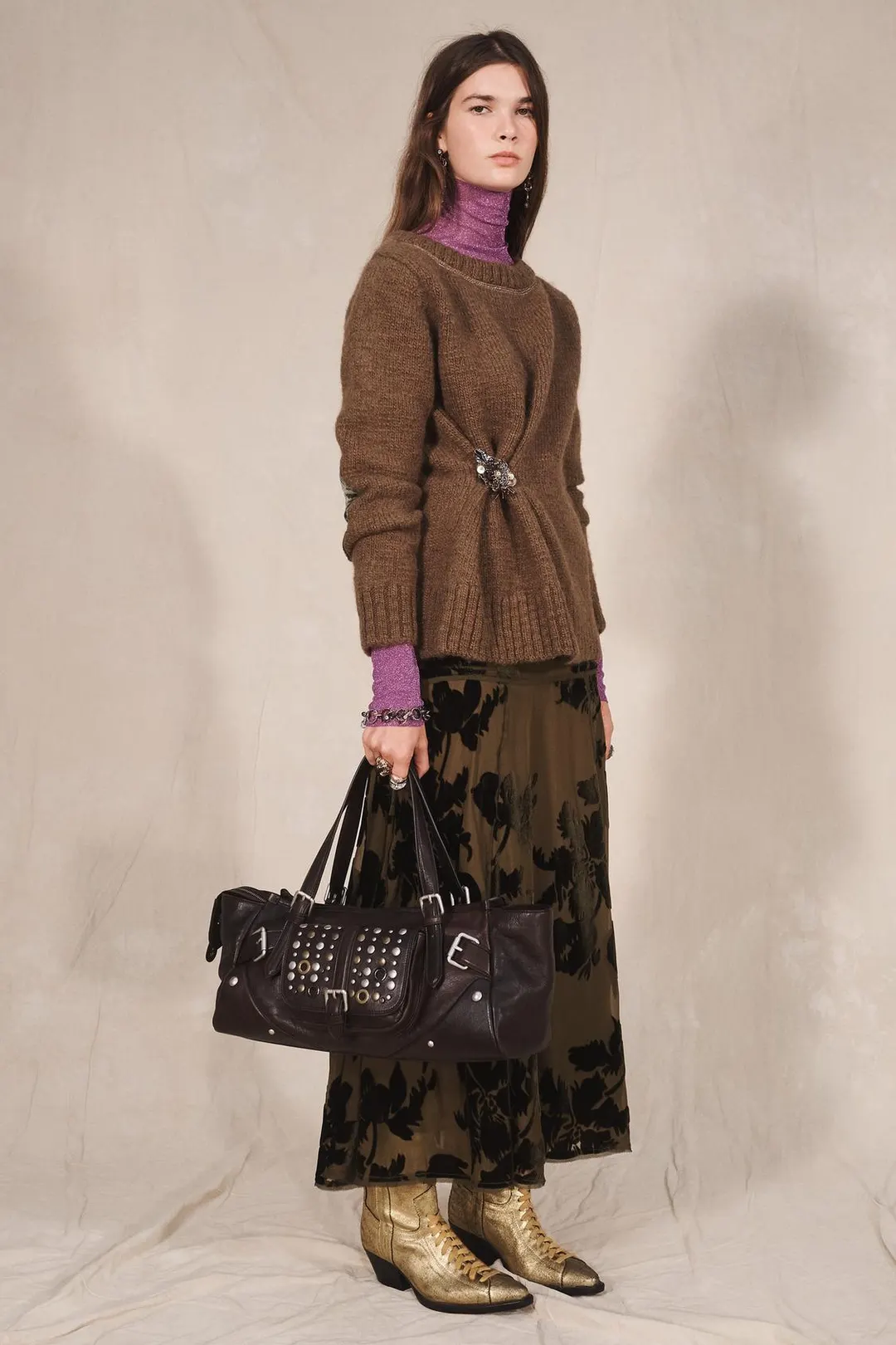 Джемпер шерстяной с брошью Limited Edition, Zara