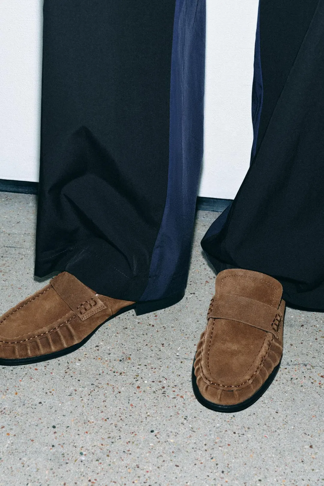 Лоферы из спилка, Zara