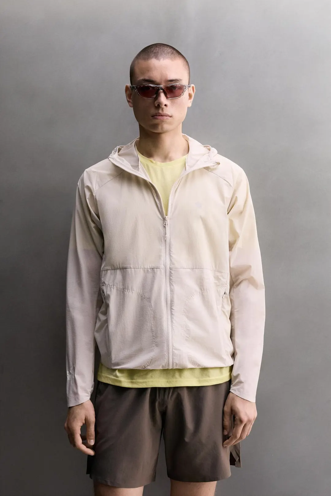 Ветровка из технологичной ткани, Zara