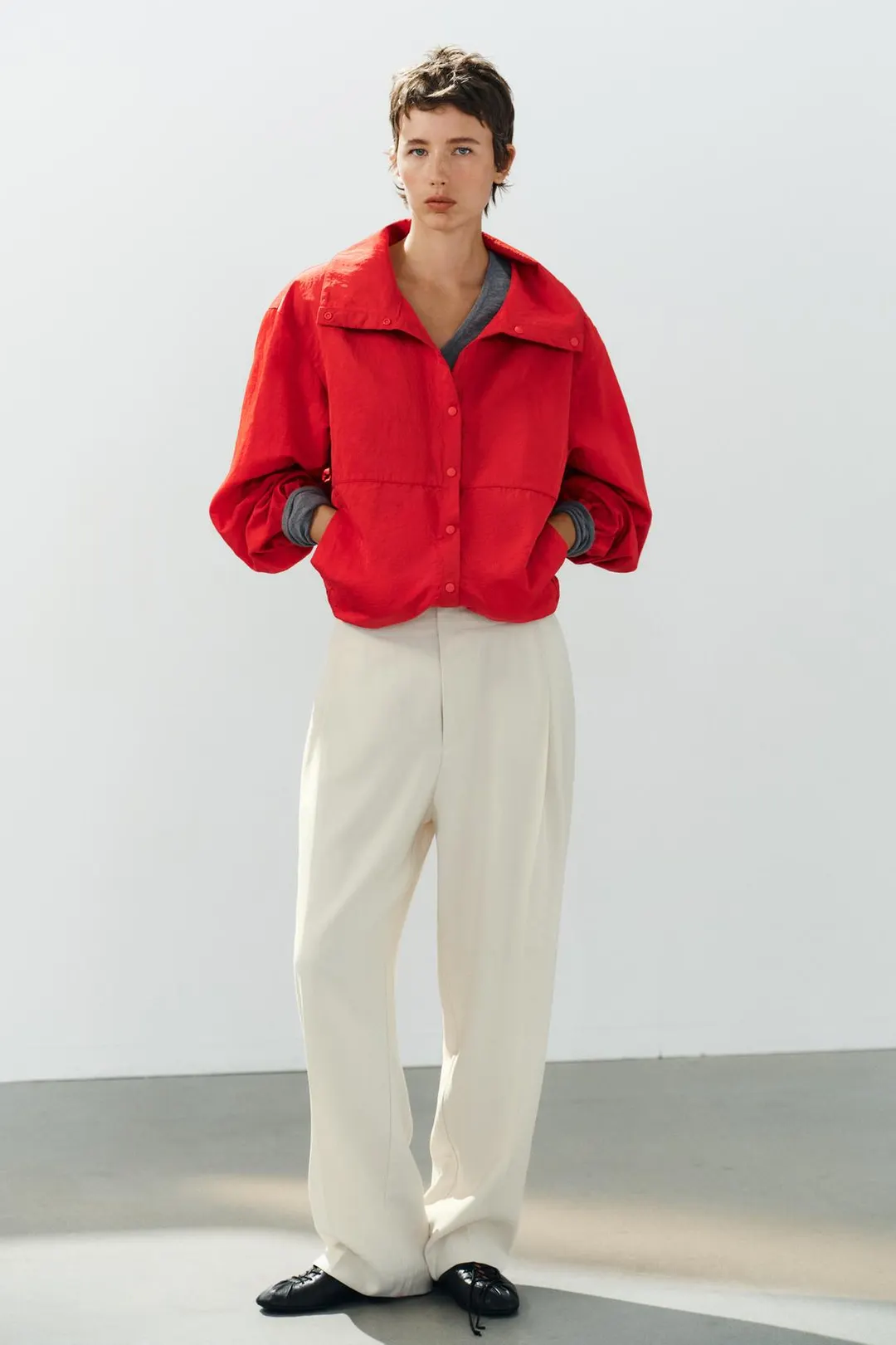 Струящиеся брюки со складками, Zara