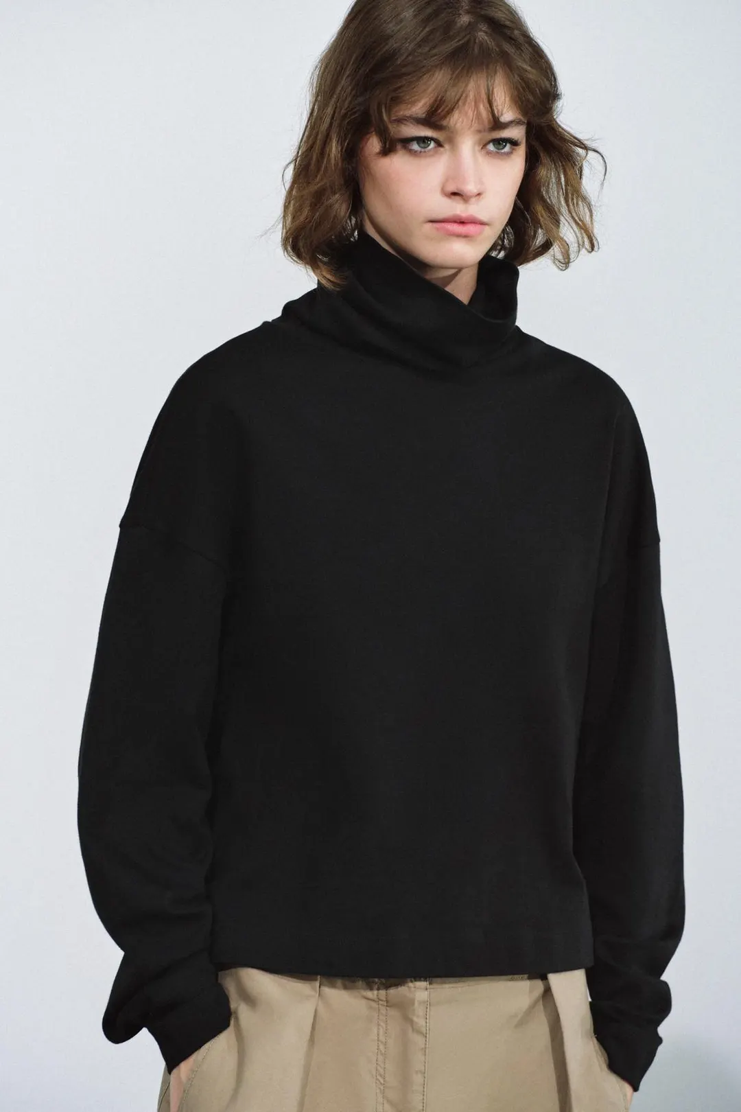 Футболка из интерлока с высоким воротником, Zara