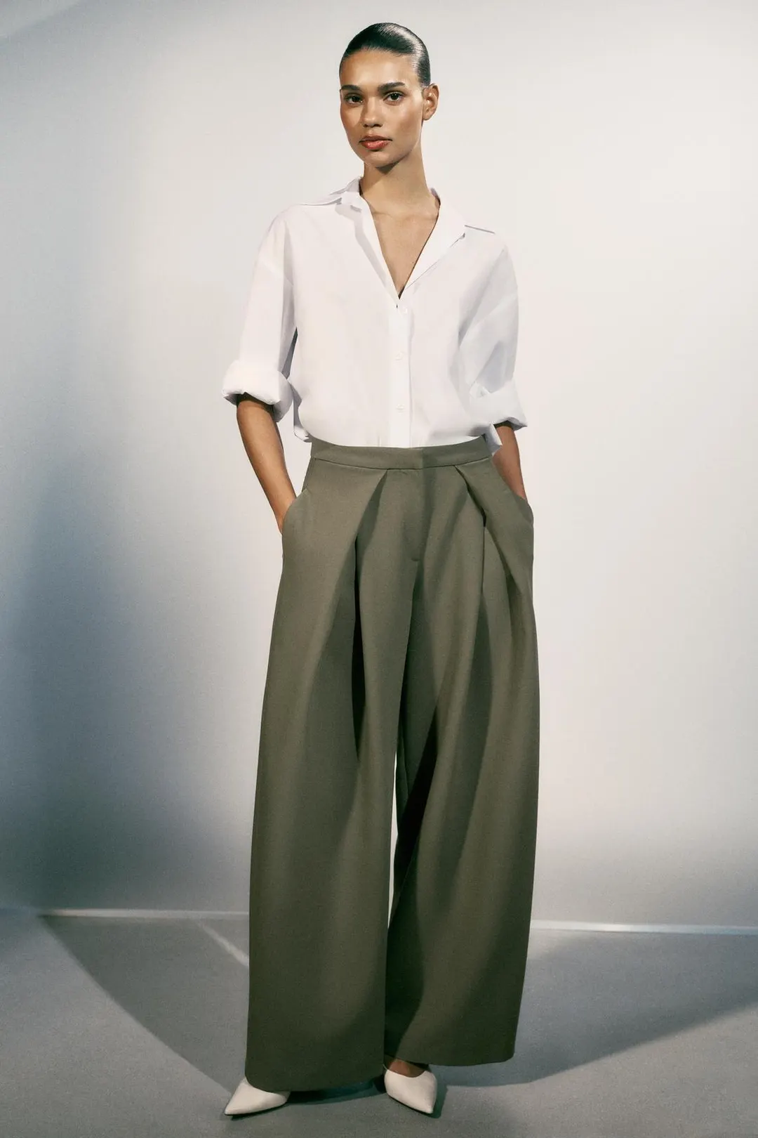 Широкие брюки со складками, Zara