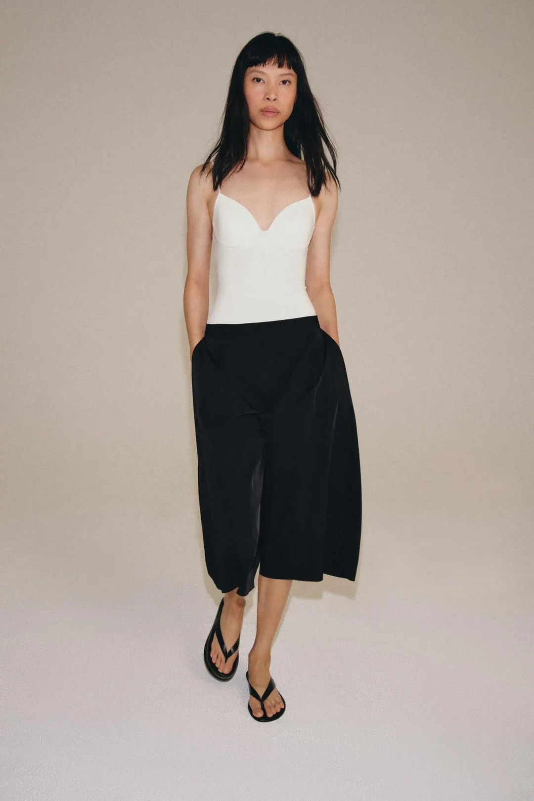 Боди с вырезом сердечком, Zara