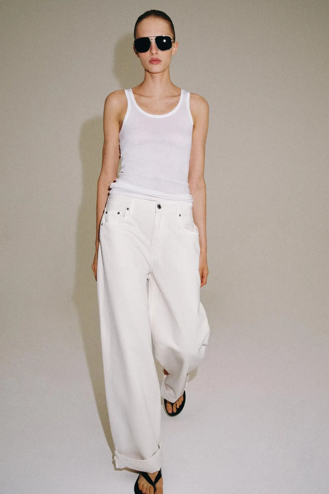 Мешковатые джинсы ZW Collection со средней посадкой, Zara