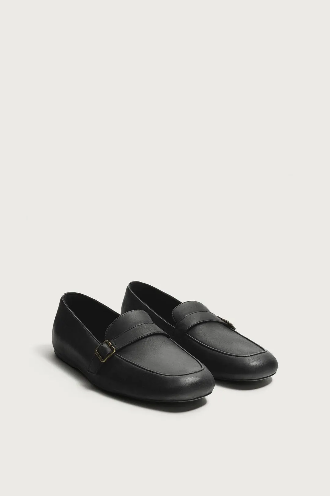 Кожаные лоферы, Zara