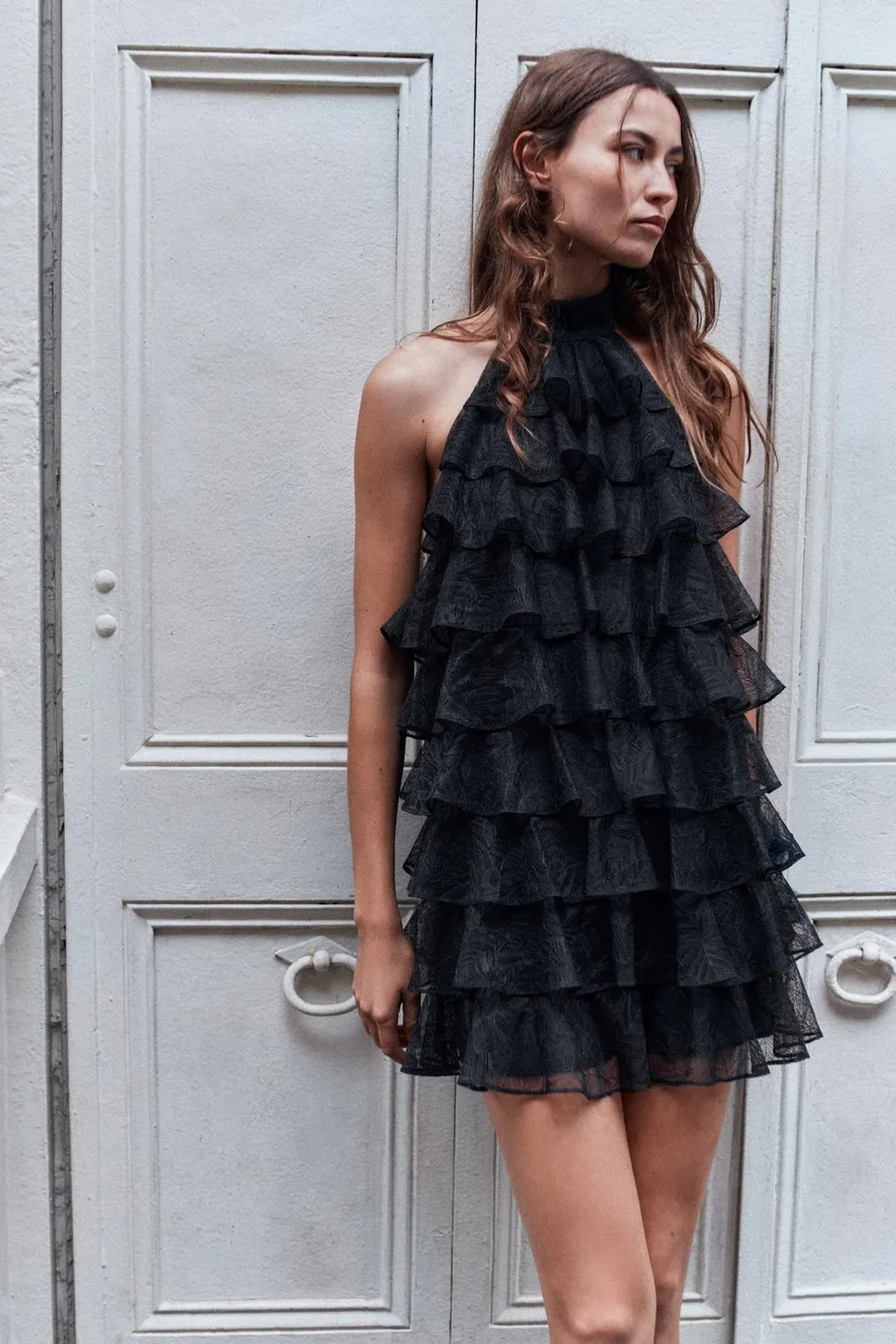 Короткое кружевное платье с оборками, Zara