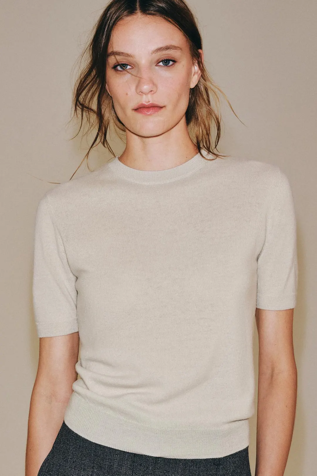 Свитер с короткими рукавами из 100% шерсти, Zara