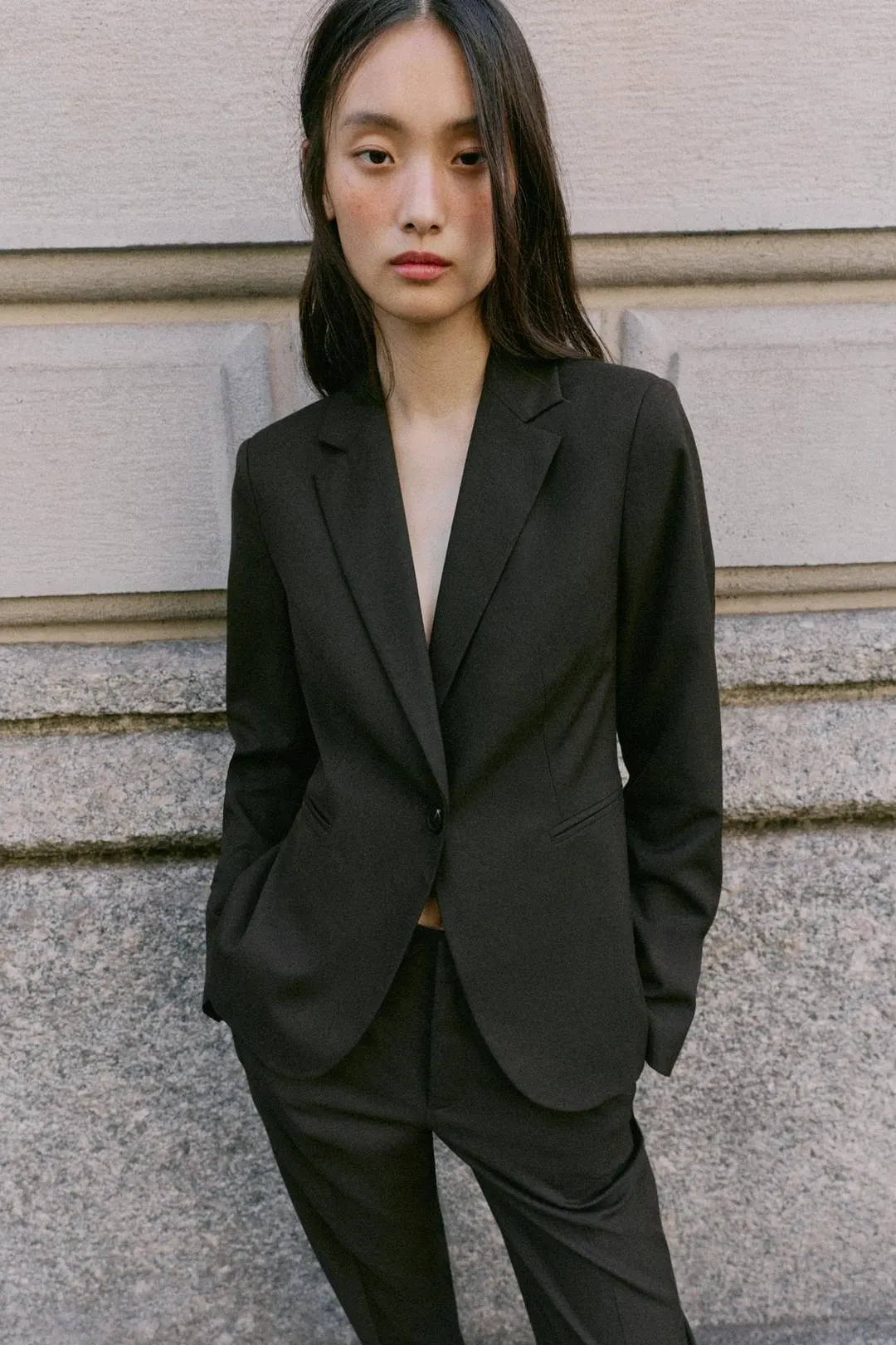 Блейзер костюмного кроя с подплечниками, Zara