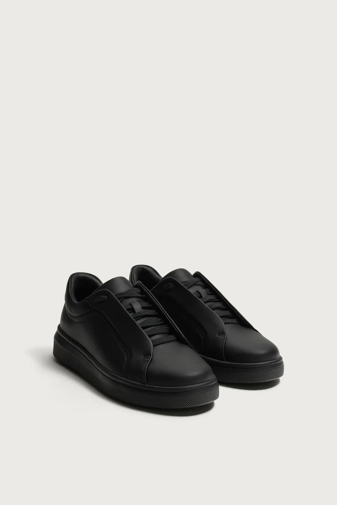 Кроссовки на массивной подошве, Zara