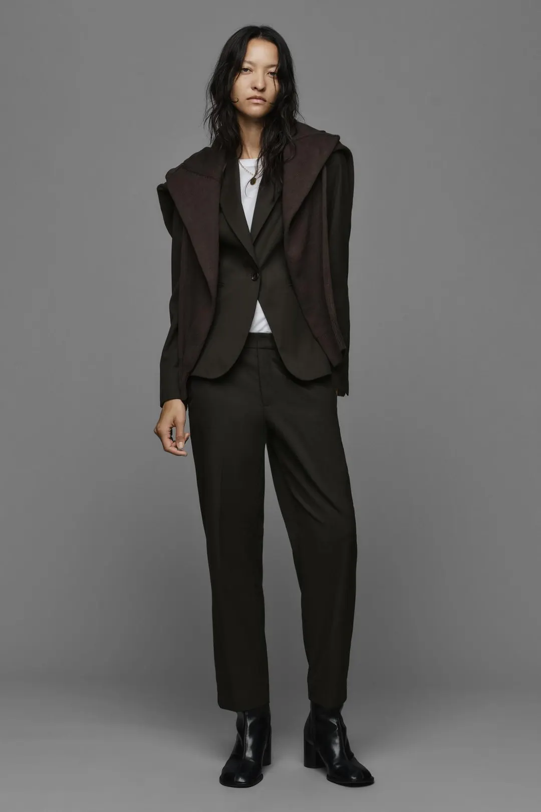 Брюки укороченные с низкой посадкой, Zara