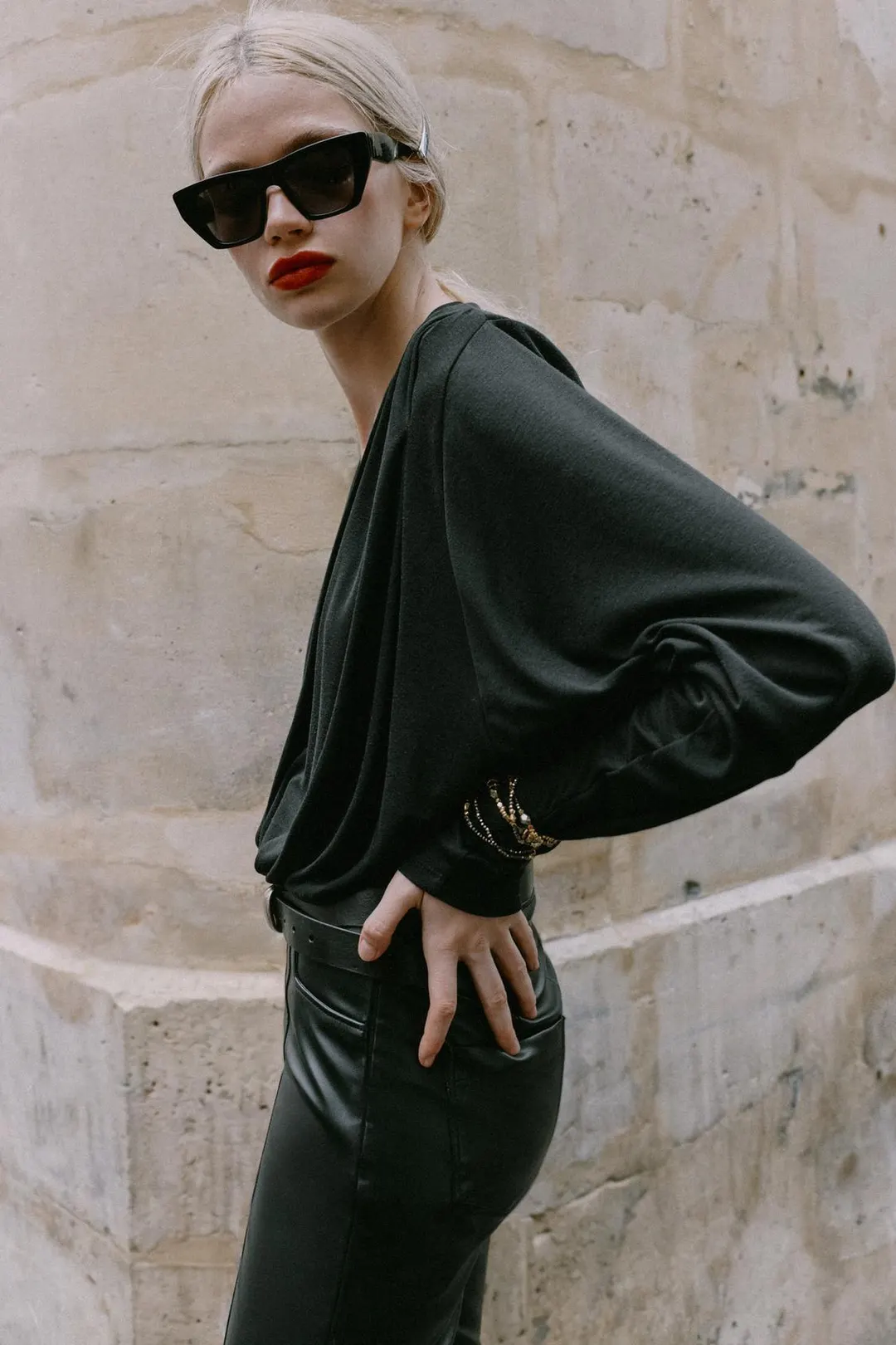 Боди с запахом и подплечниками, Zara
