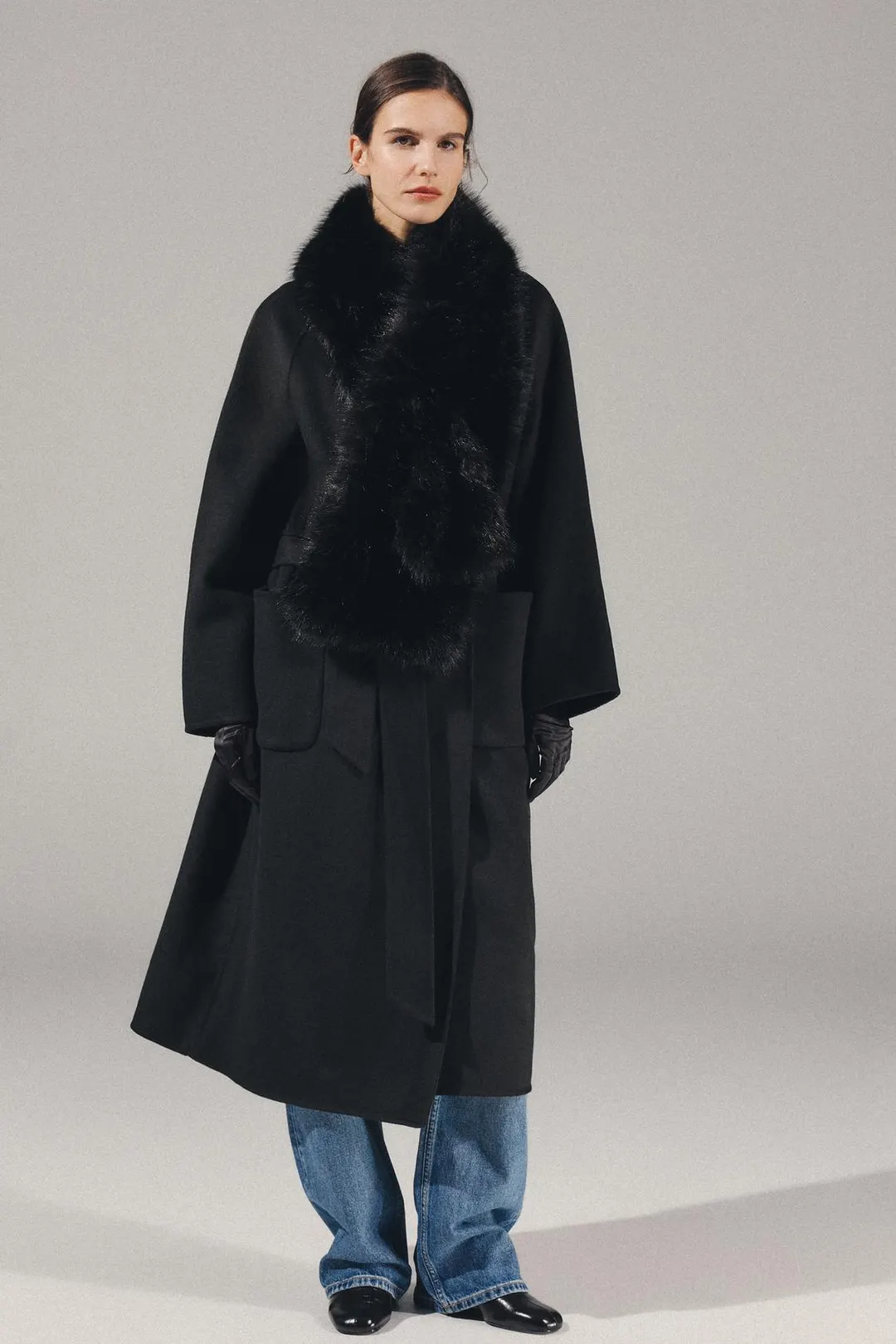 Пальто из смесовой шерсти с поясом, Zara