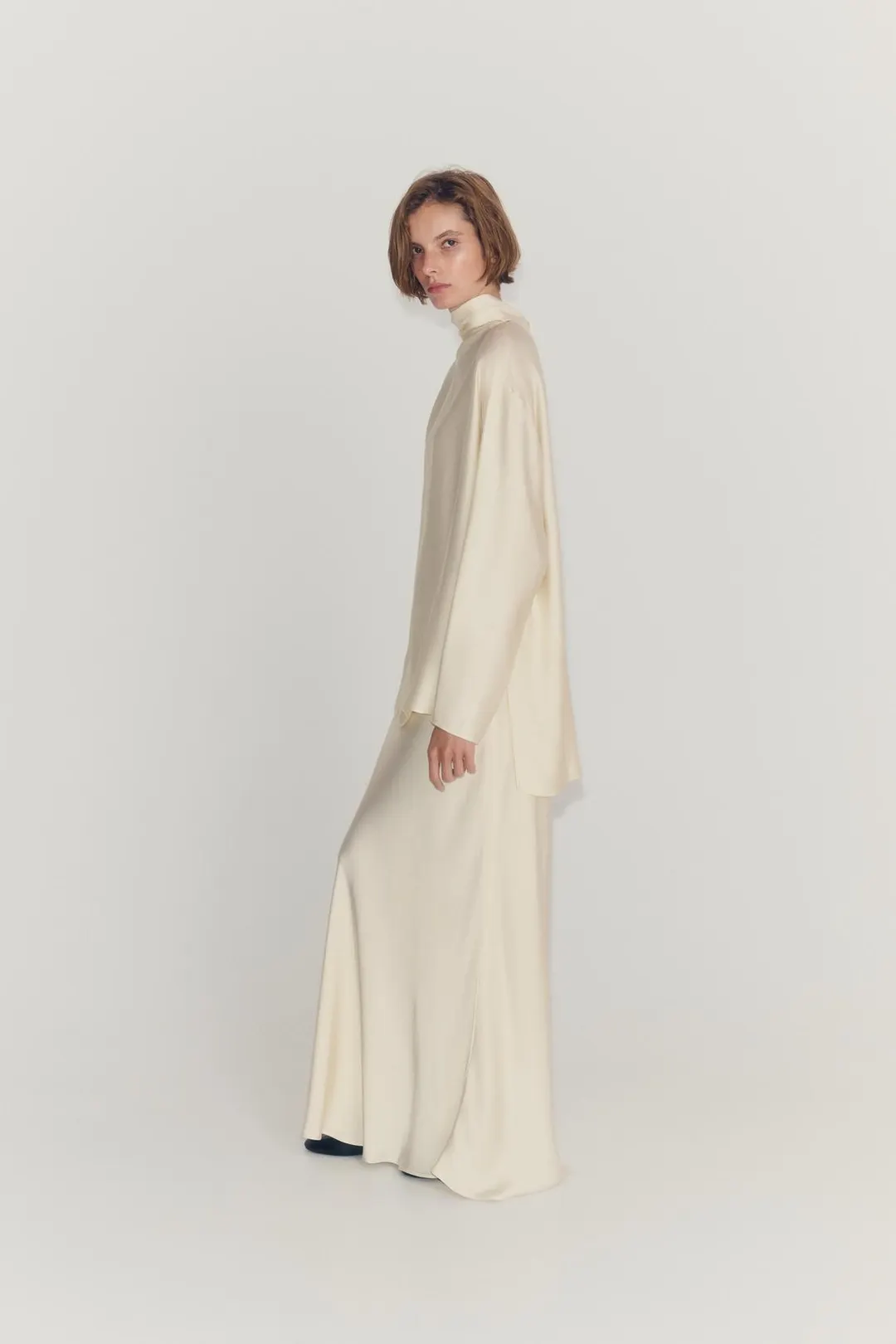 Блузка из сатина с завязкой ZW Collection, Zara
