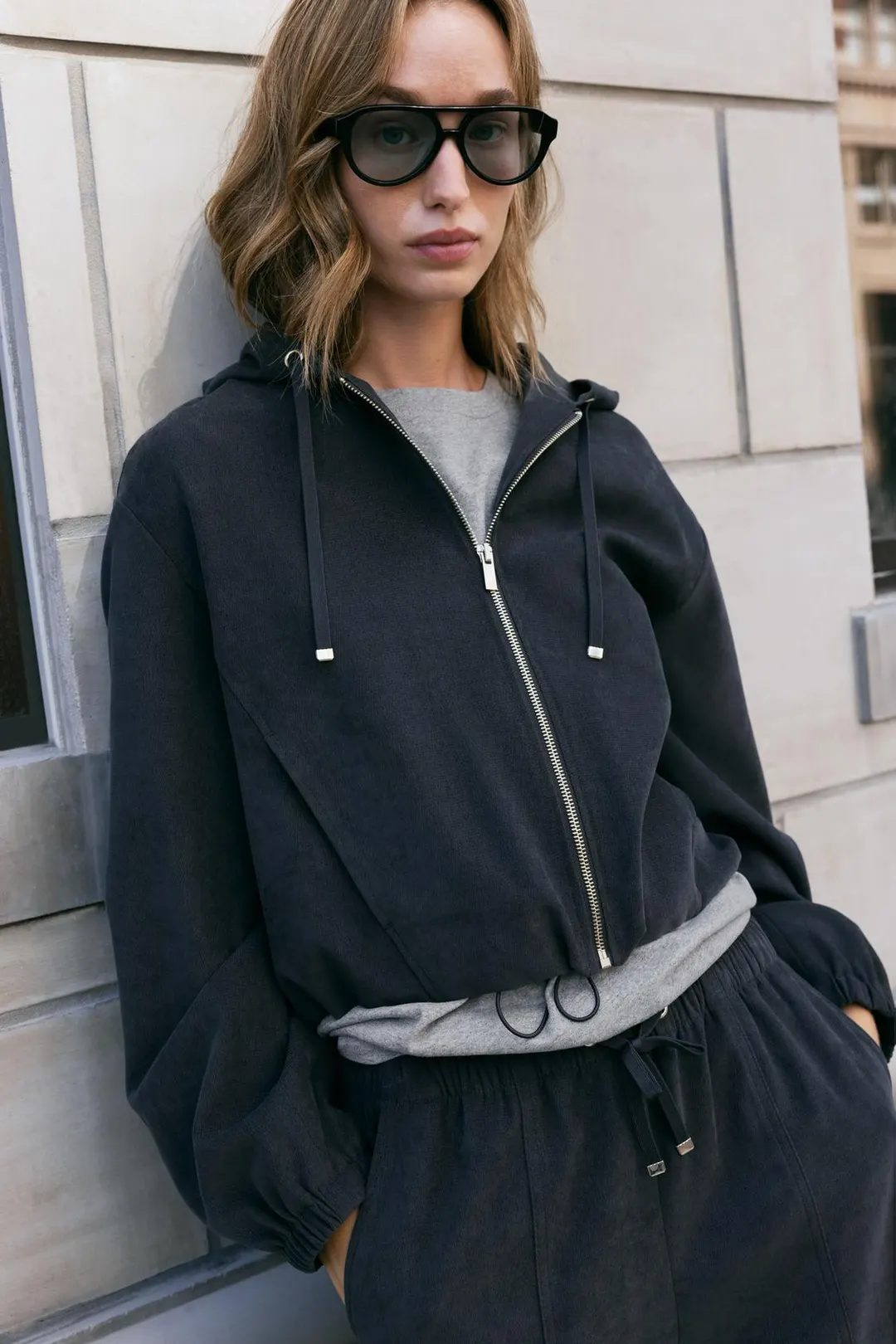 Куртка-бомбер с капюшоном, Zara