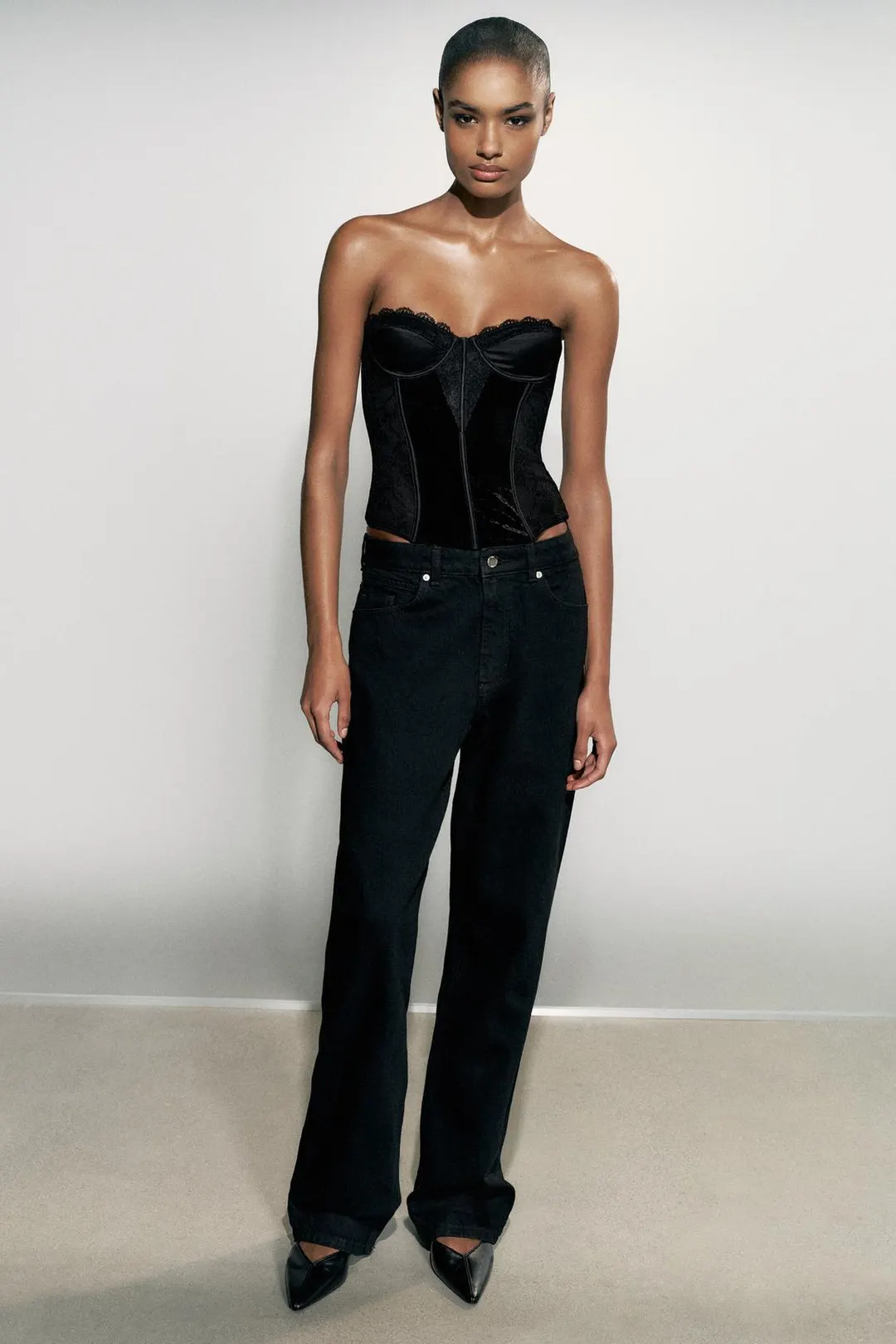 Бархатный корсет с кружевом, Zara