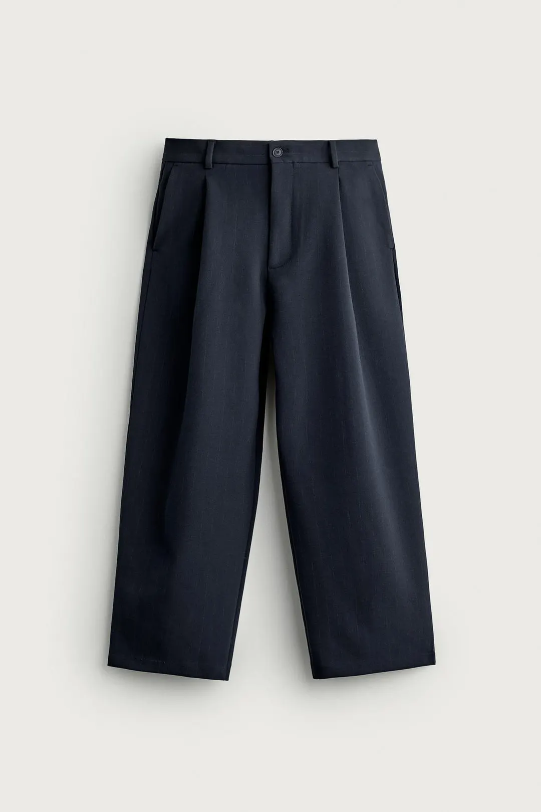 Брюки в тонкую полоску с защипами, Zara