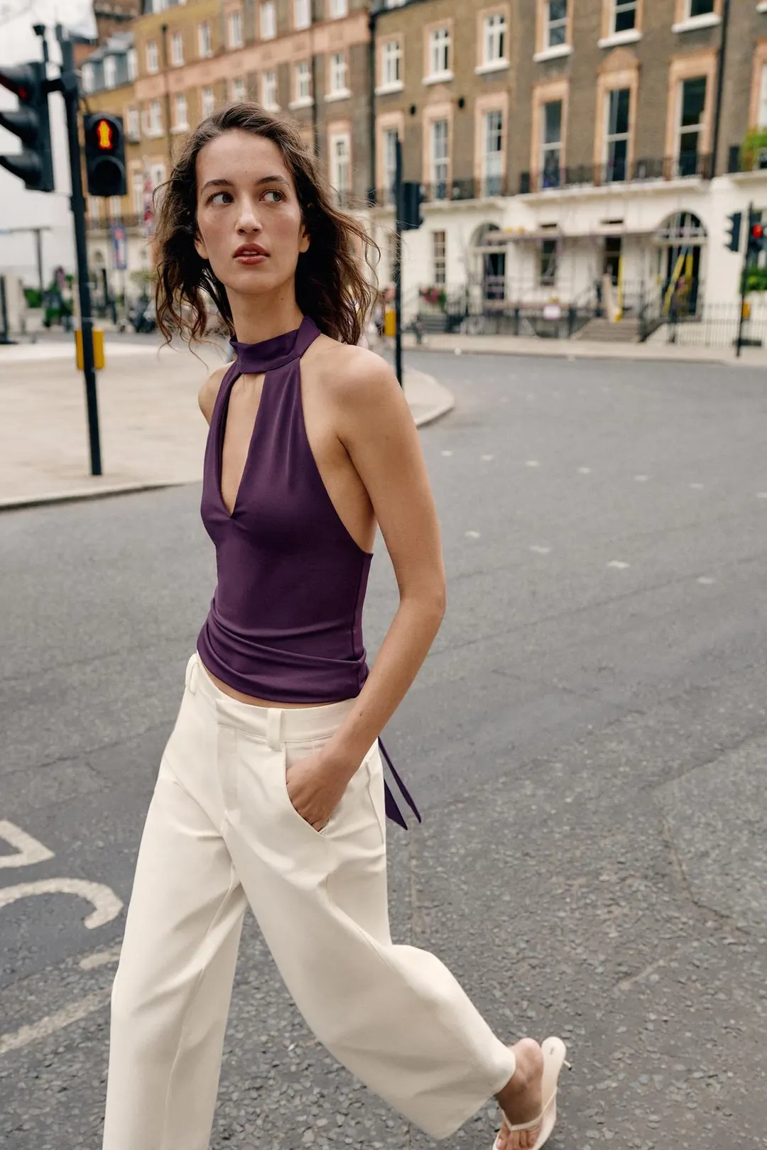 Топ с американской проймой и разрезом, Zara