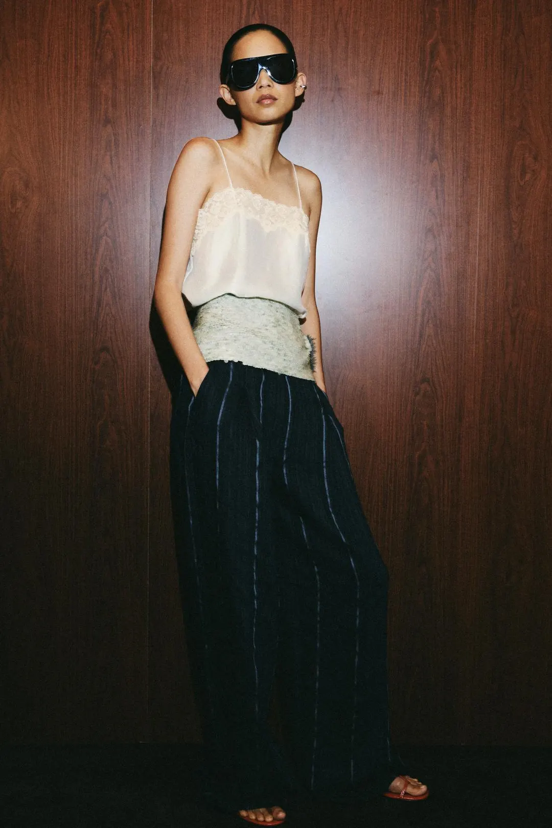 Кружевной топ на бретелях ZW Collection, Zara