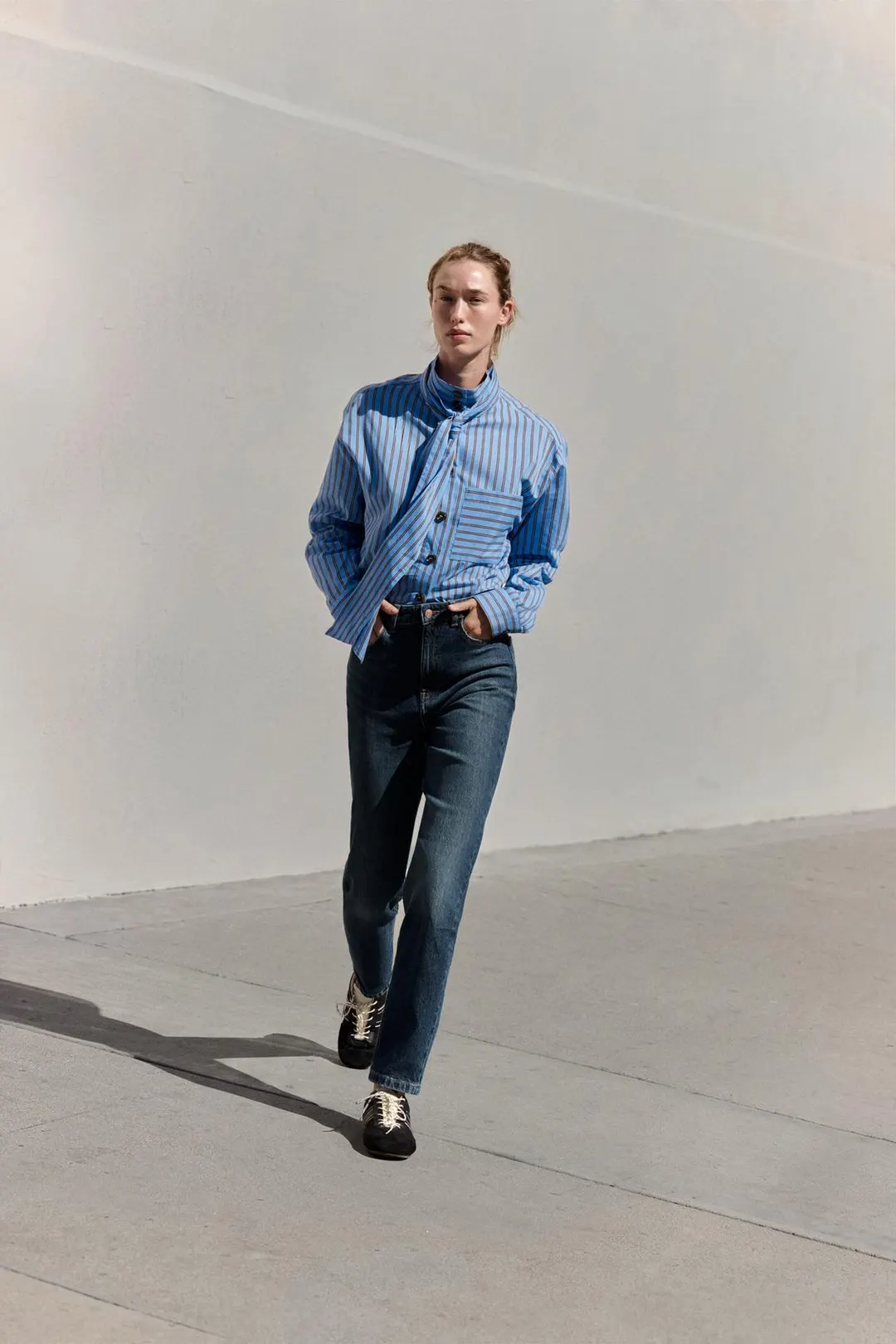 Джинсы mom fit с высокой посадкой и заутюженными стрелками Z1975, Zara