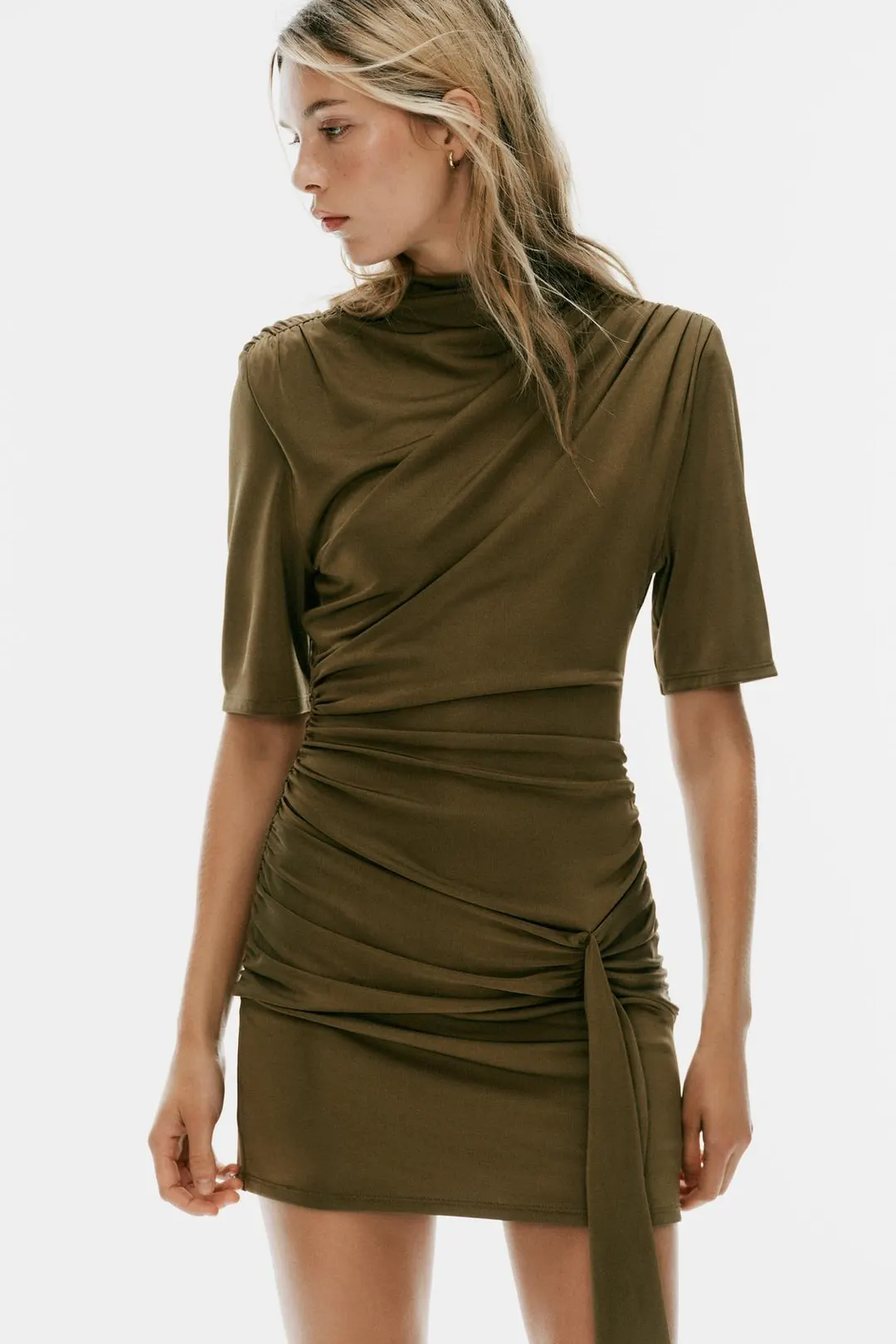 Платье мини со сборками и поясом-кушаком, Zara