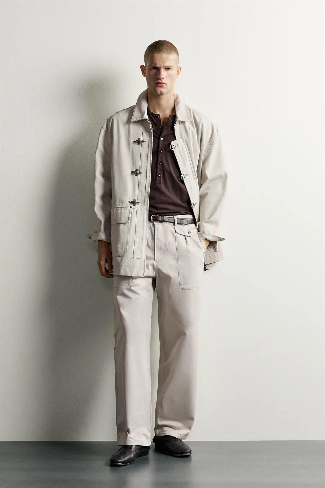 Брюки прямого свободного кроя с карманами, Zara