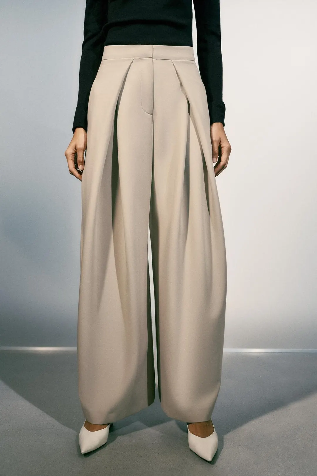 Широкие брюки со складками, Zara