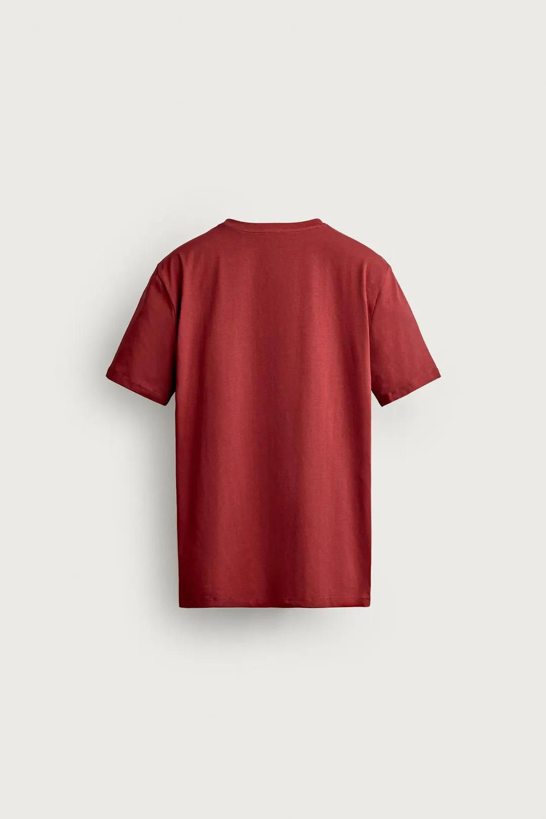 Базовая футболка slim fit /01, Zara