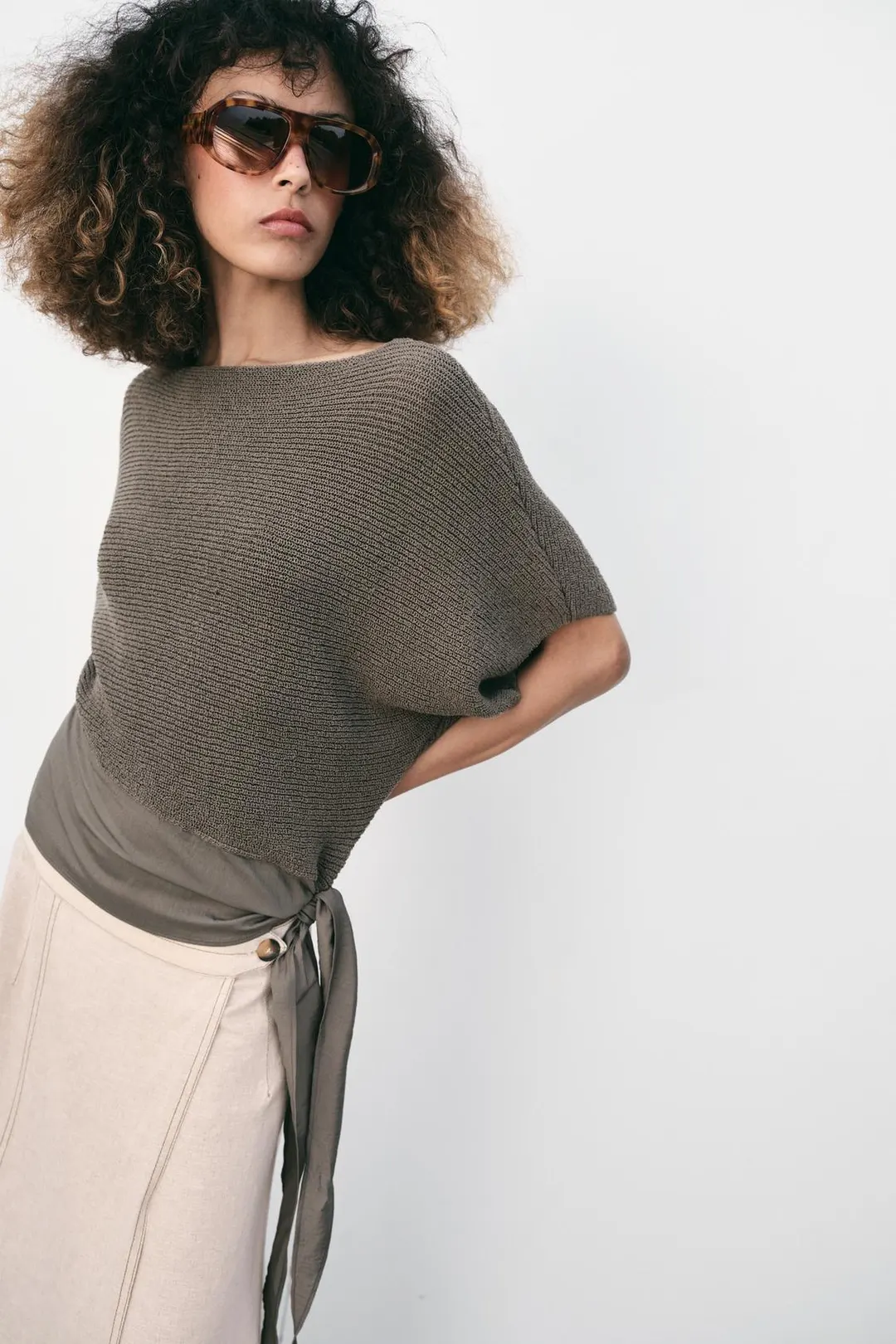 Топ вязаный с контрастным узлом, Zara